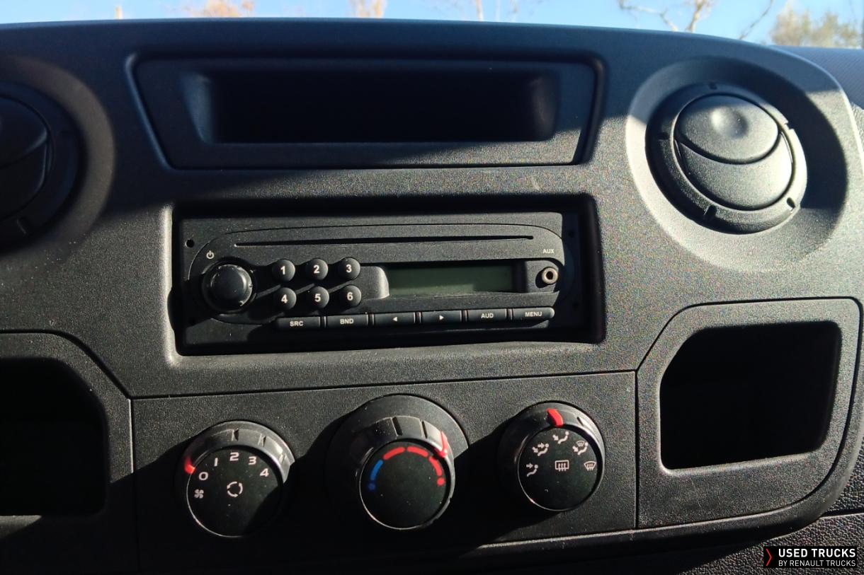 Renault Master 125