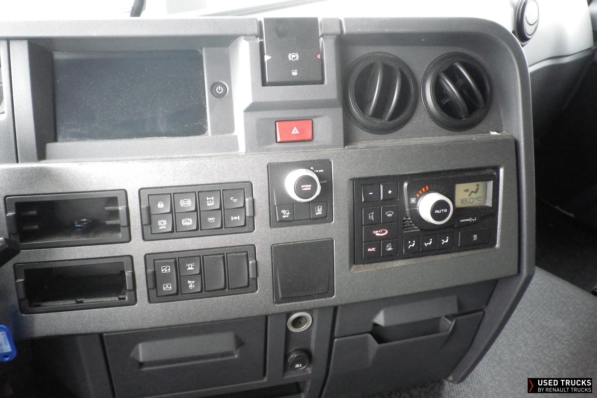 Renault Trucks T 440