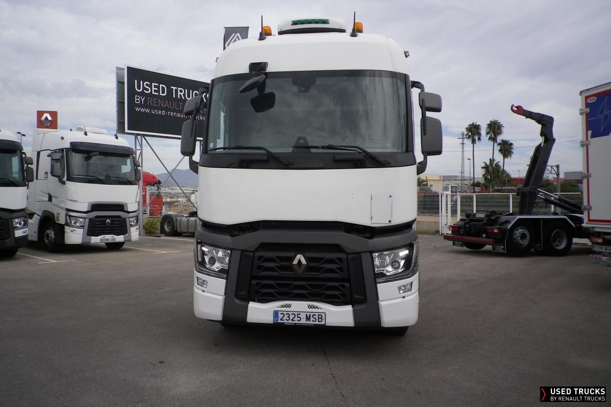 Renault Trucks T 440