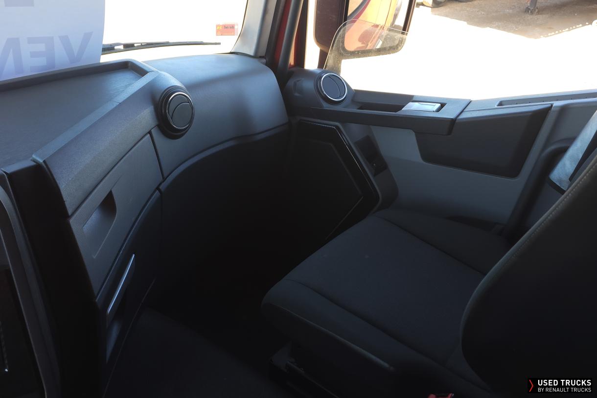 Renault Trucks T 520