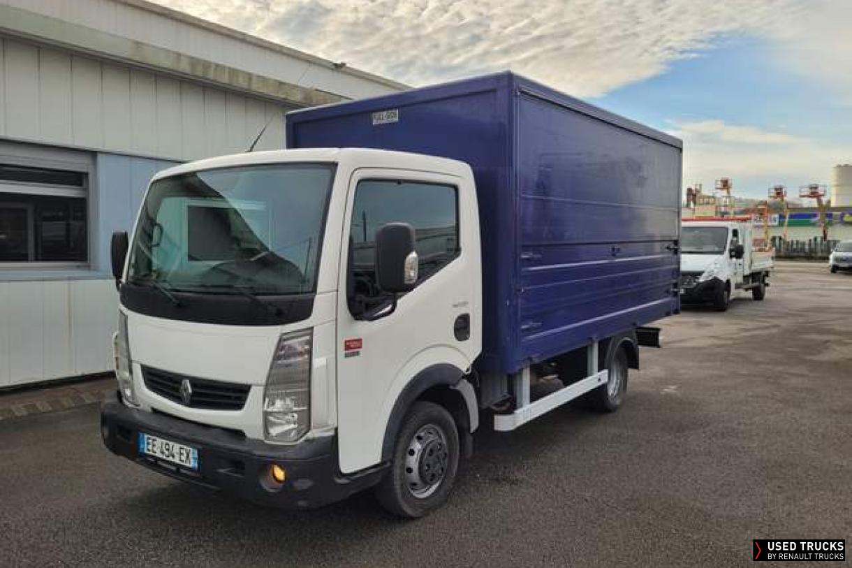 Renault Trucks Maxity 140