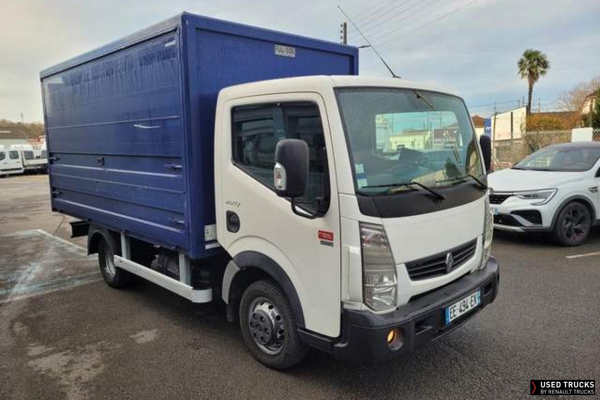 Renault Trucks Maxity 140