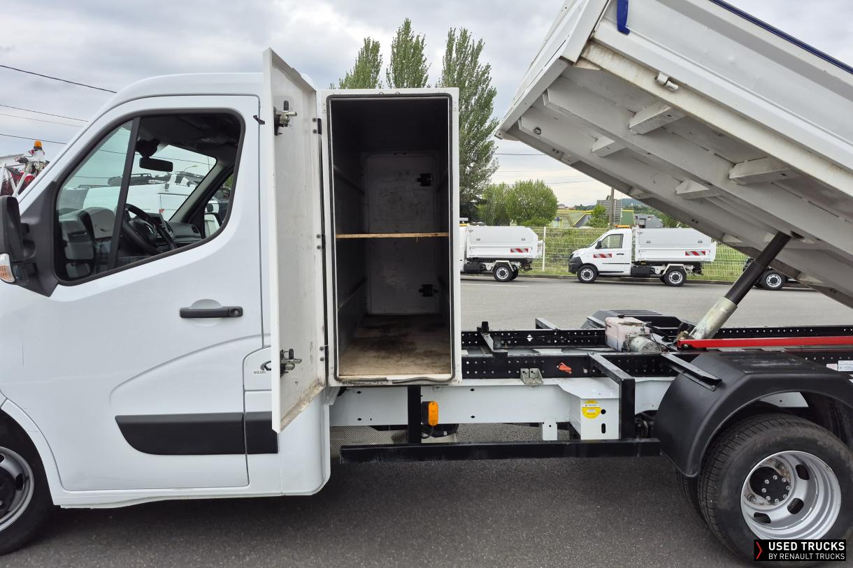 Renault Master 130