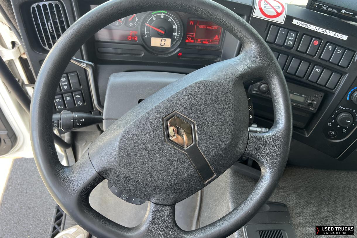 Renault Trucks D Wide 320