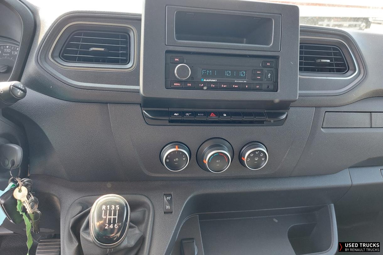 Renault Master 165
