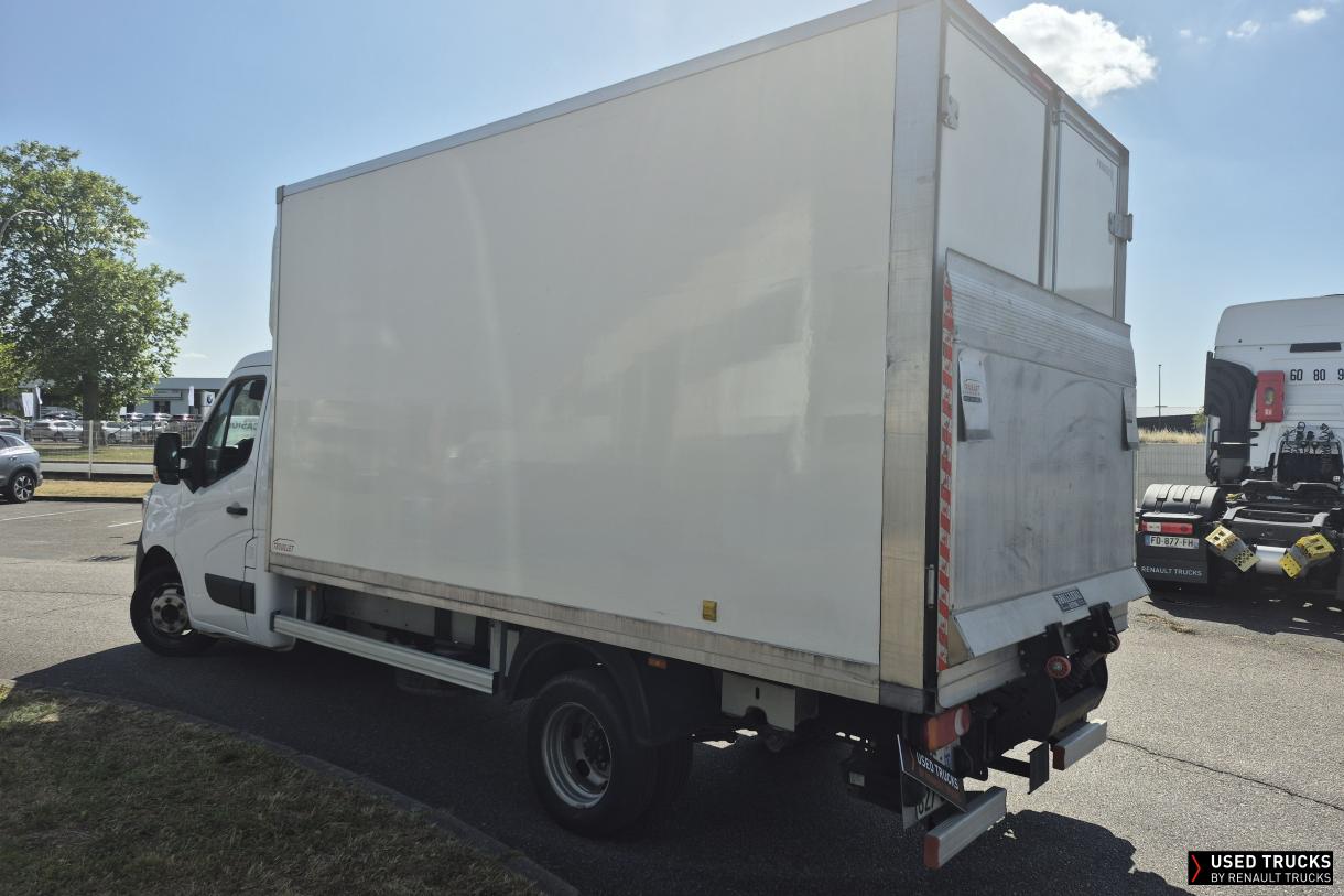 Renault Master 130