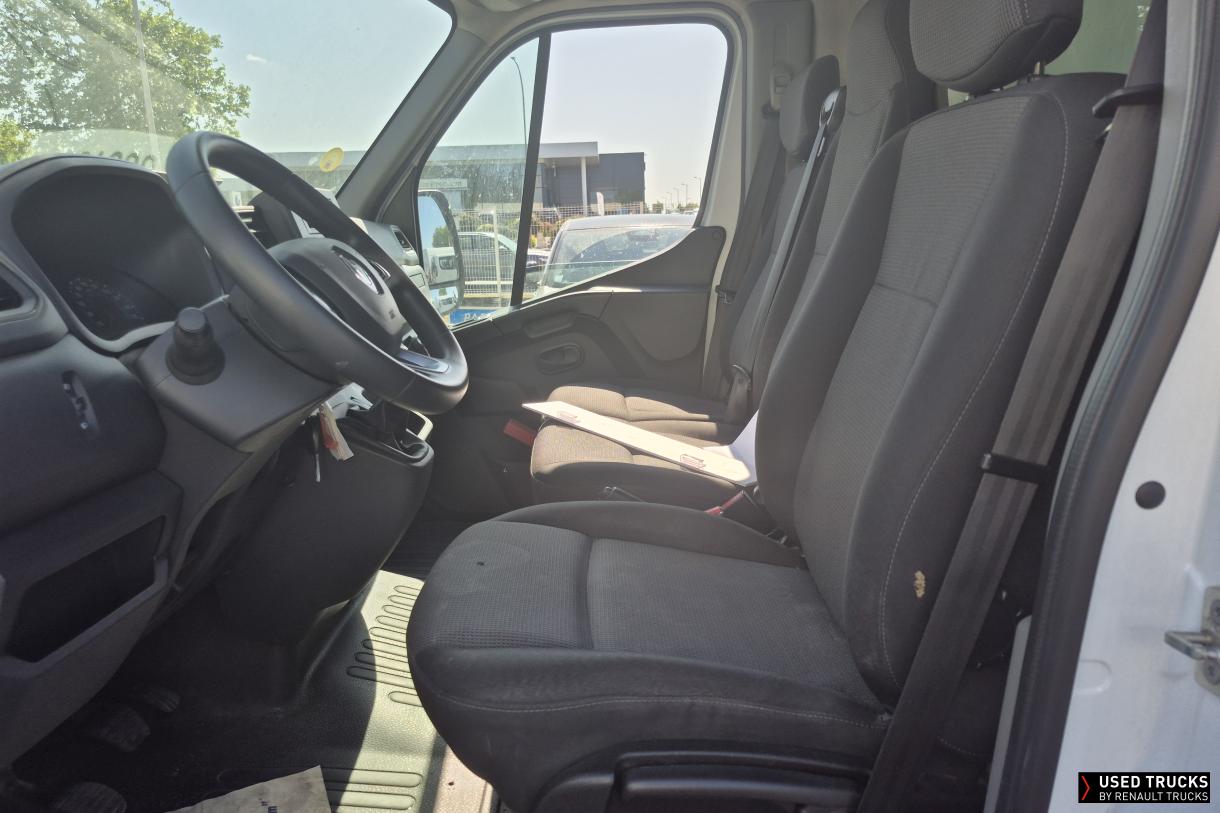 Renault Master 130