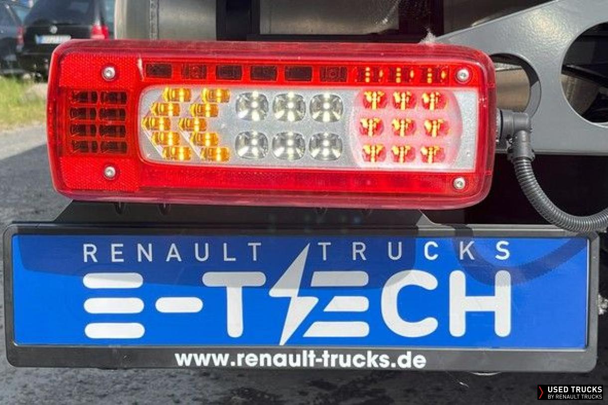 Renault Trucks D Wide 