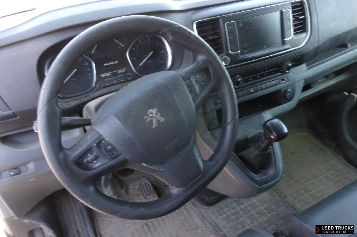 Peugeot Expert 122