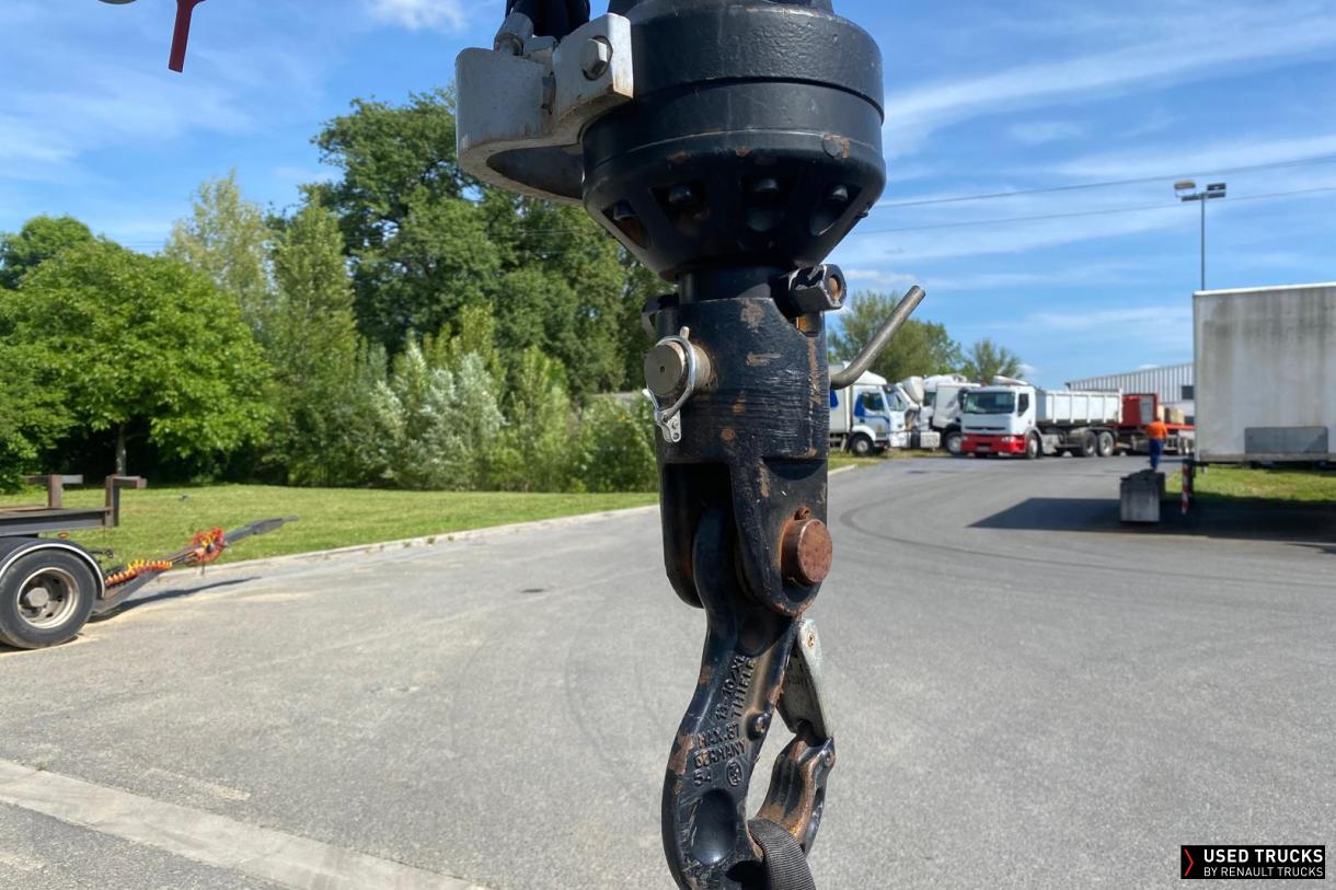 Renault Trucks C 440