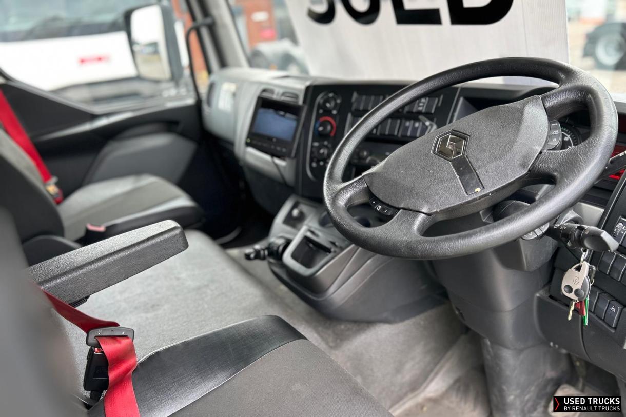 Renault Trucks D Cab 2.1 240