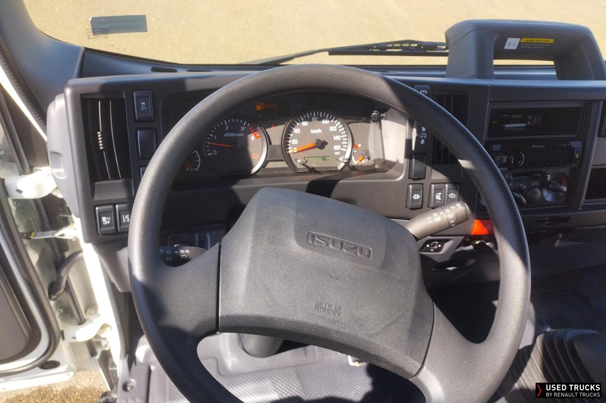 Isuzu D 