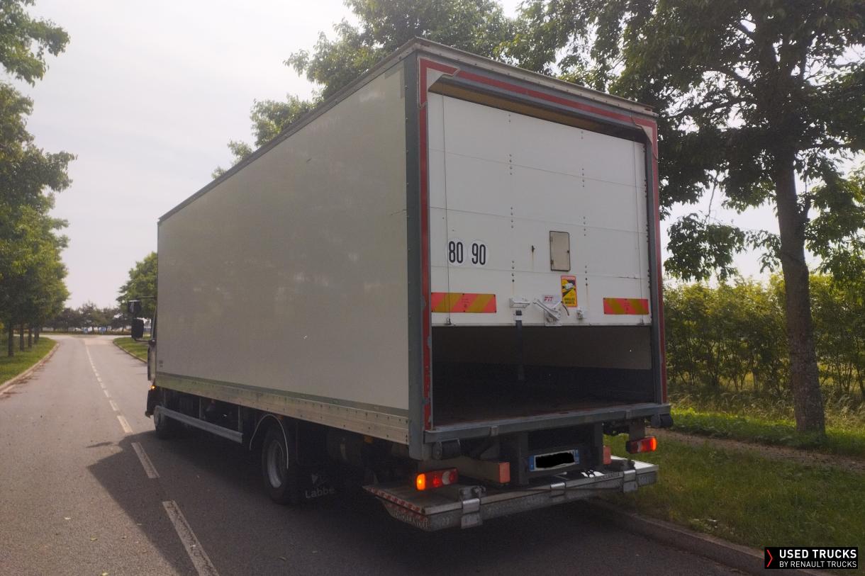 Renault Trucks D 240