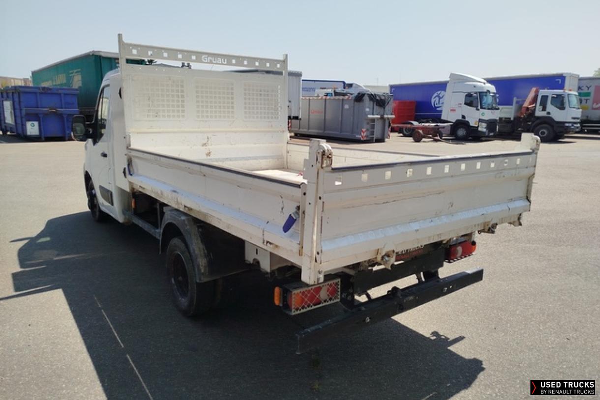 Renault Master 130