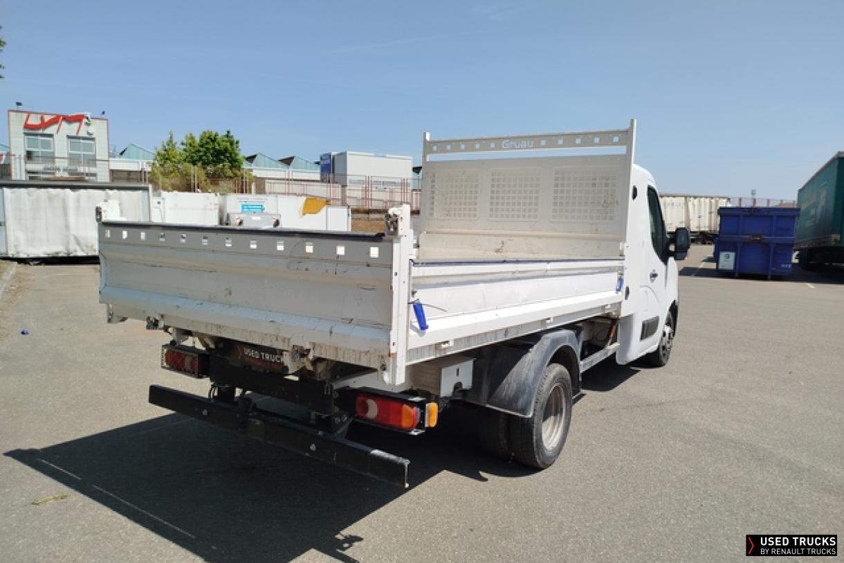 Renault Master 130