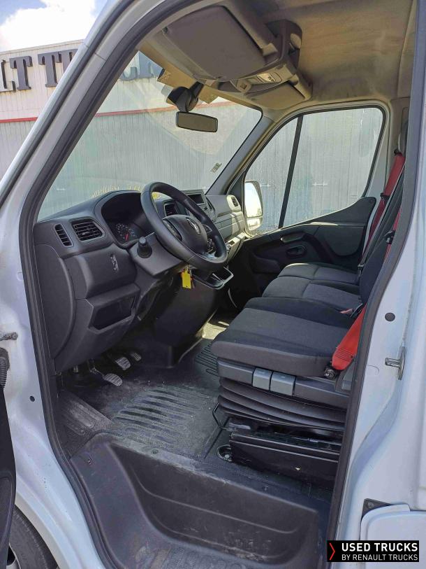 Renault Trucks Master 145