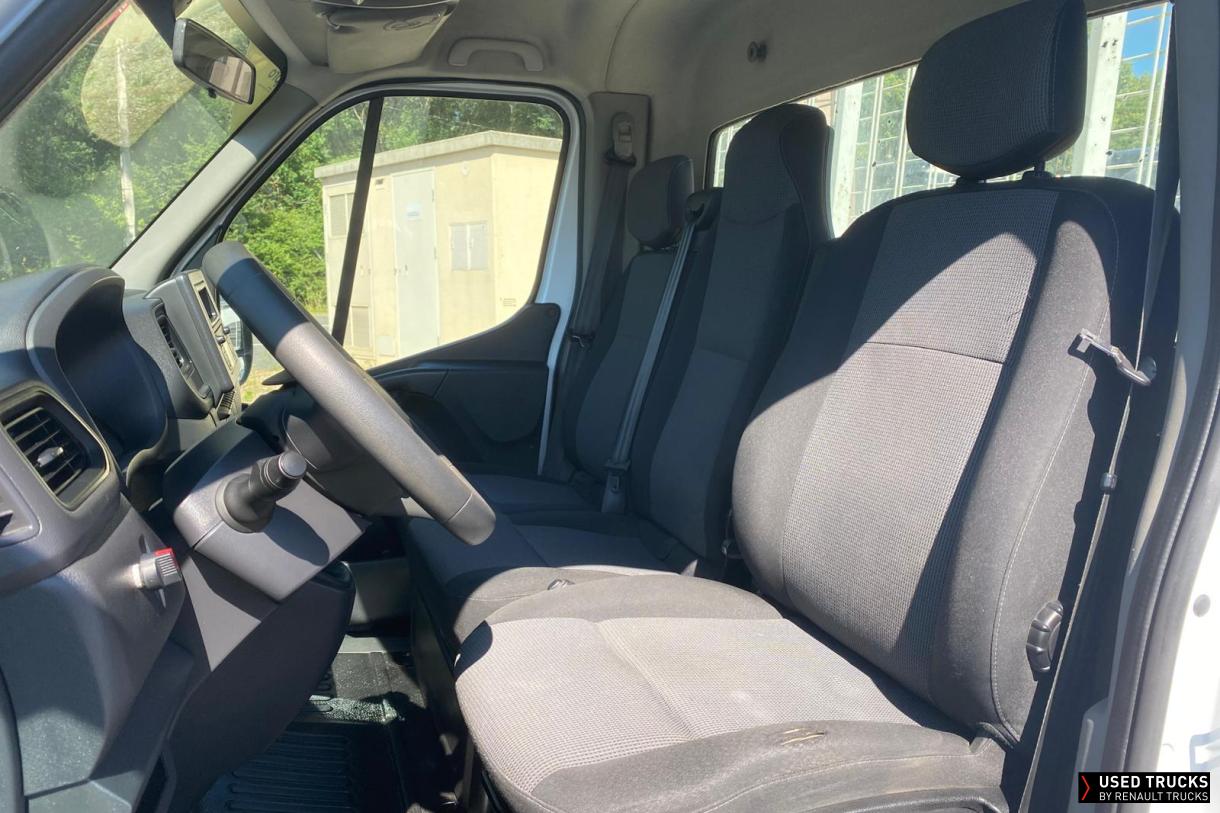 Renault Master 130