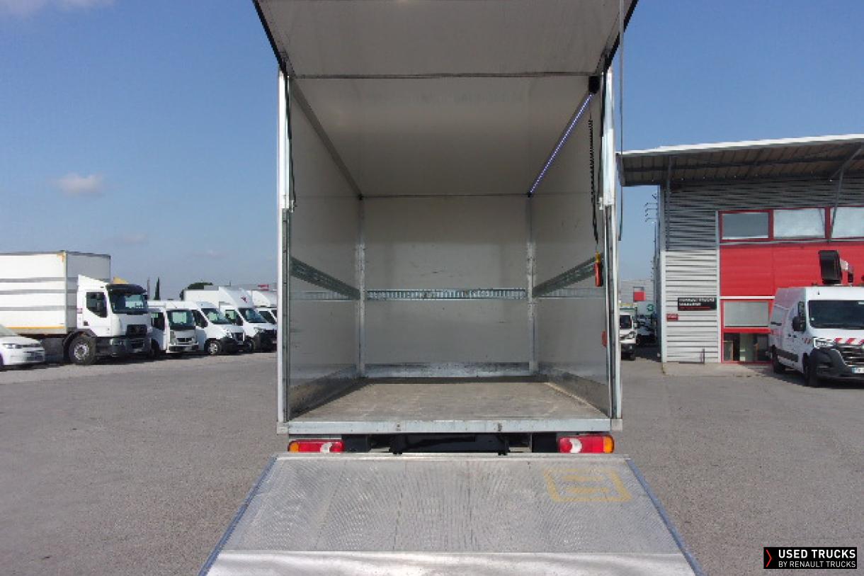 Nissan Interstar 165