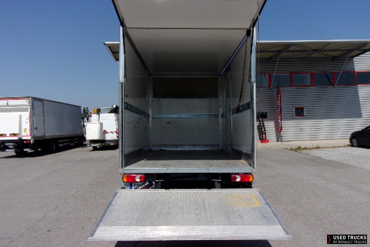 Nissan Interstar 
