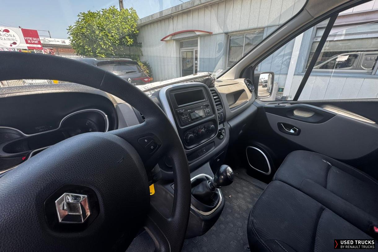 Renault Trafic 160