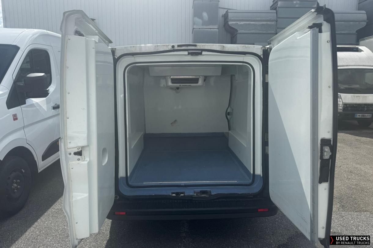 Renault Trafic 120