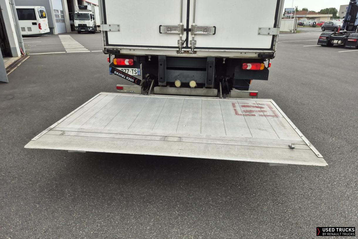 Renault Trucks D 240