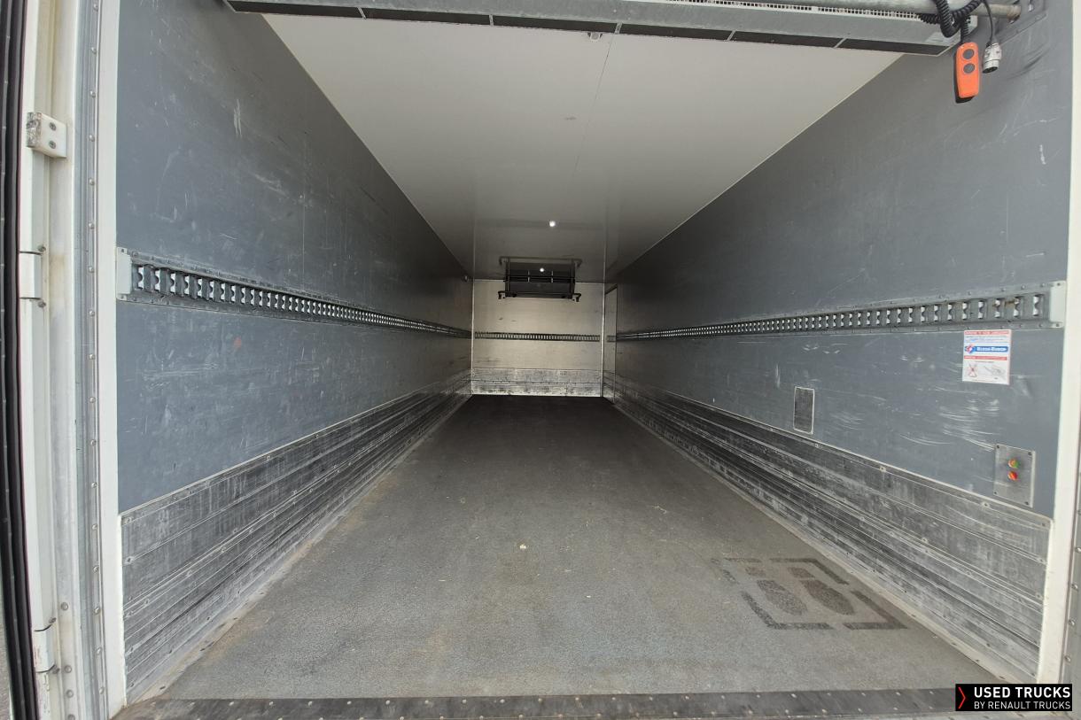 Renault Trucks D 240