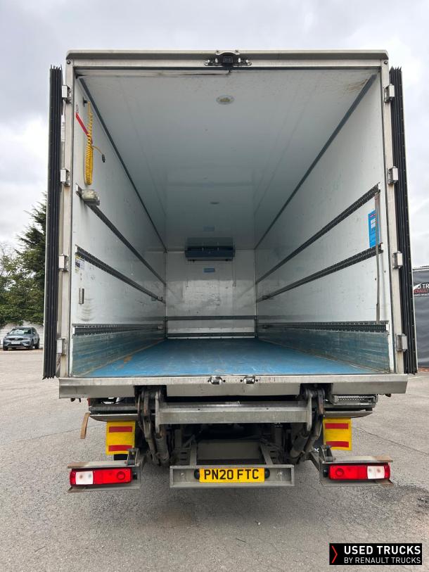 Renault Trucks D Wide 320