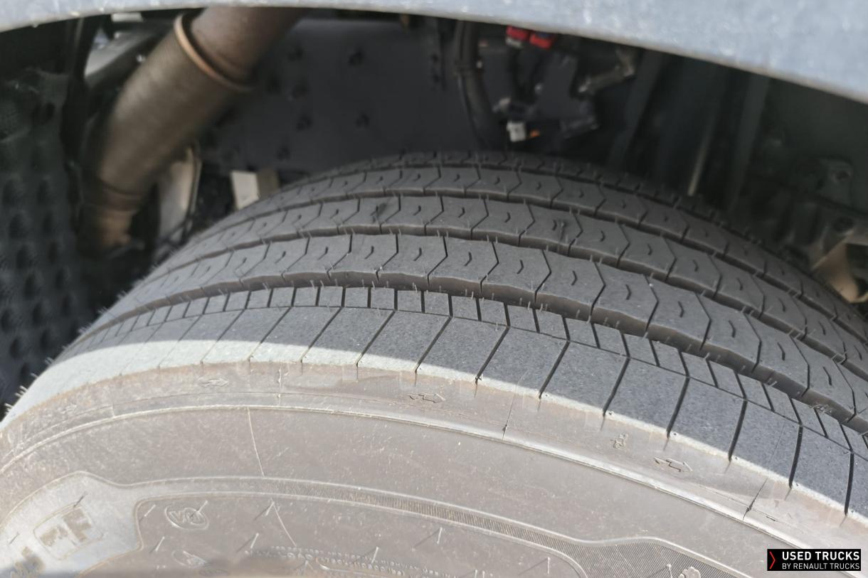 Renault Trucks T High 520