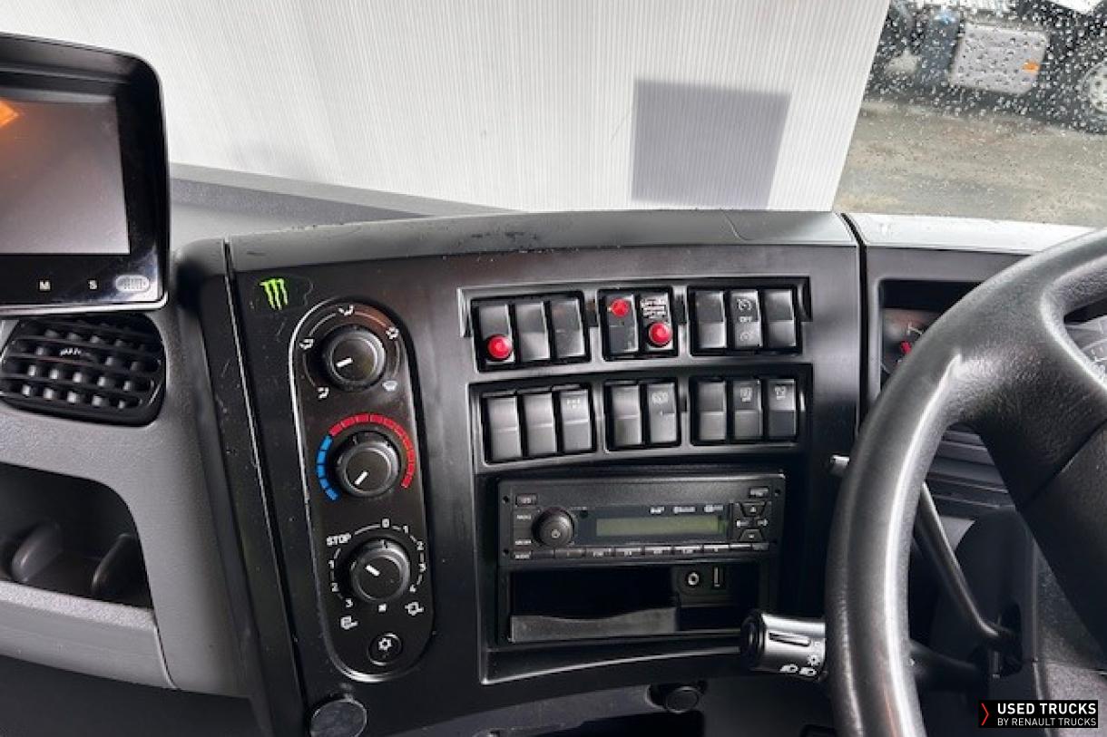 Renault Trucks D Wide 280