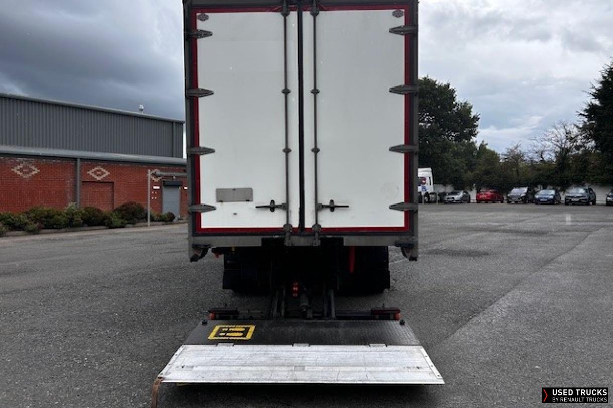 Renault Trucks D Wide 280