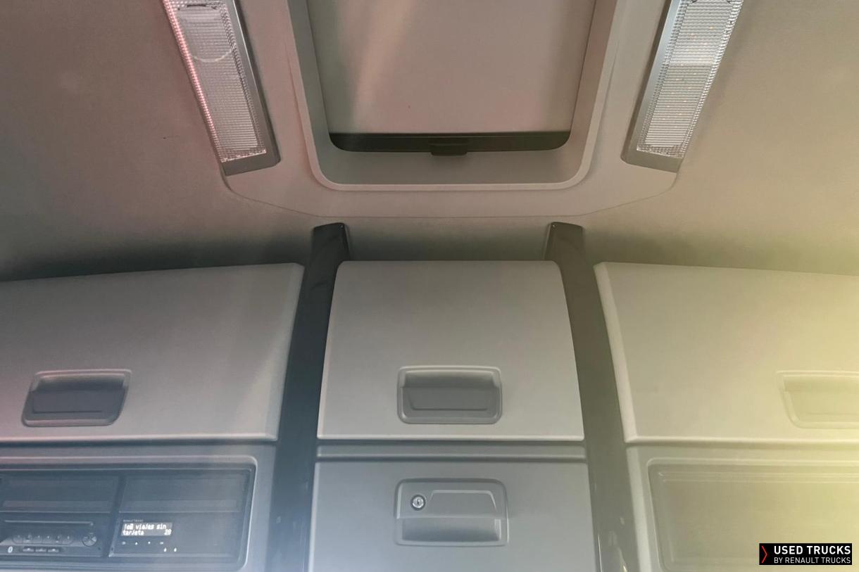 Renault Trucks T High 520