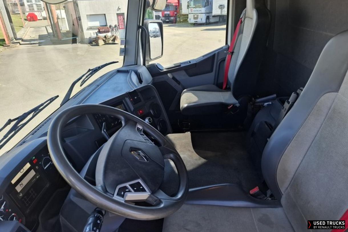 Renault Trucks K 440