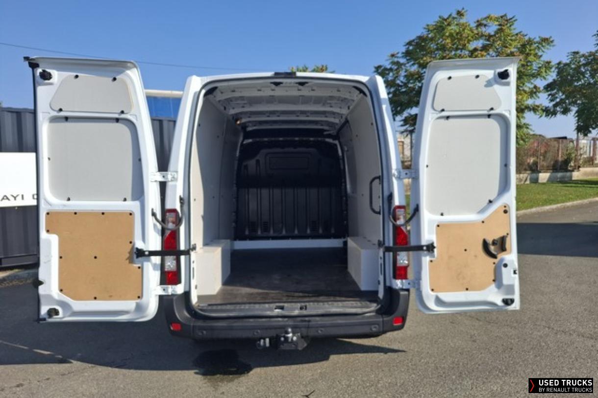Renault Master 135