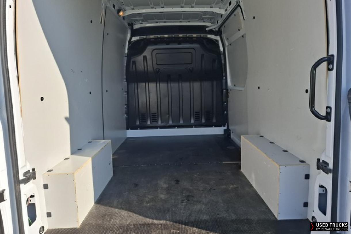 Renault Master 135