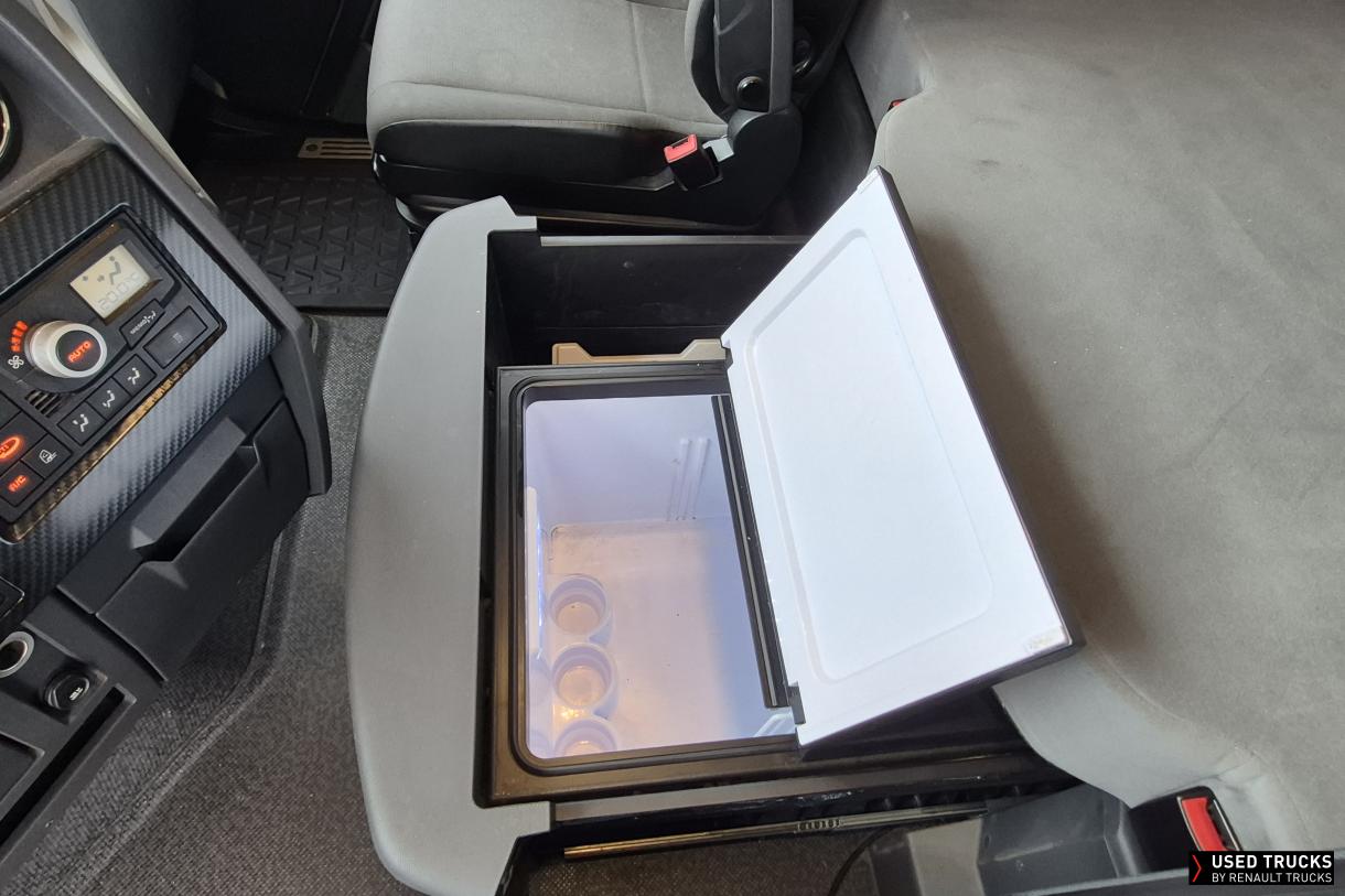 Renault Trucks T High 520