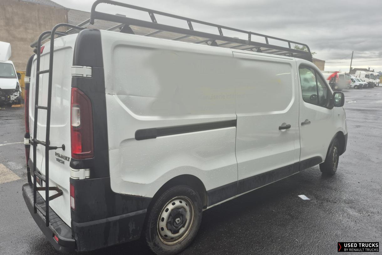 Renault Trafic 120