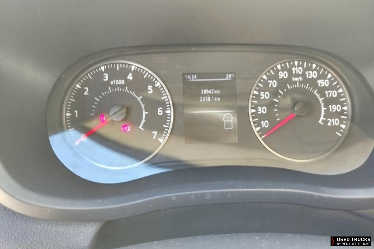 Renault Master 135
