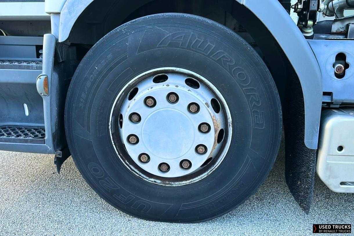 Renault Trucks Premium 360