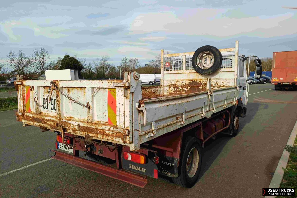 Renault Trucks Midliner 135