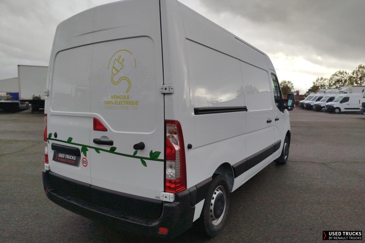 Renault Trucks Master 76