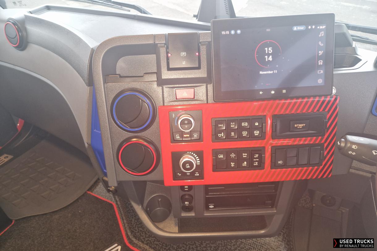 Renault Trucks T High 