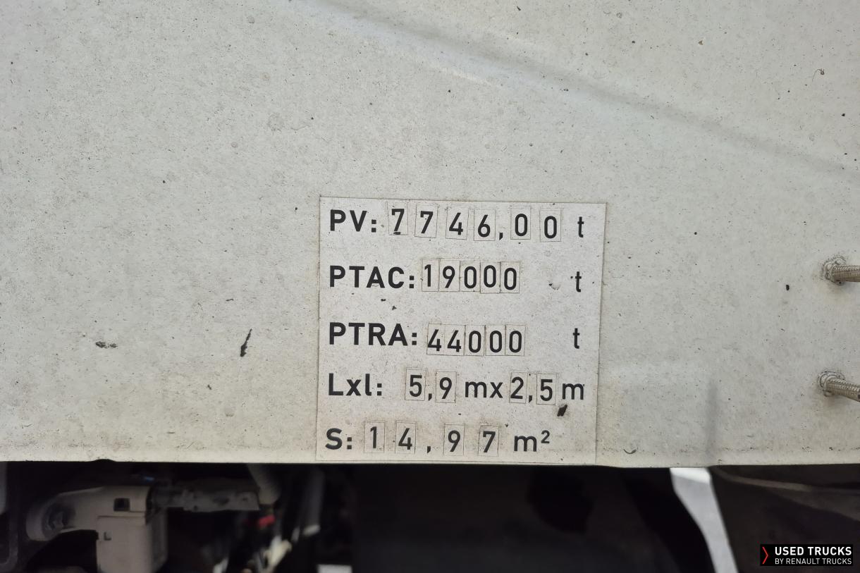 Renault Trucks T 480