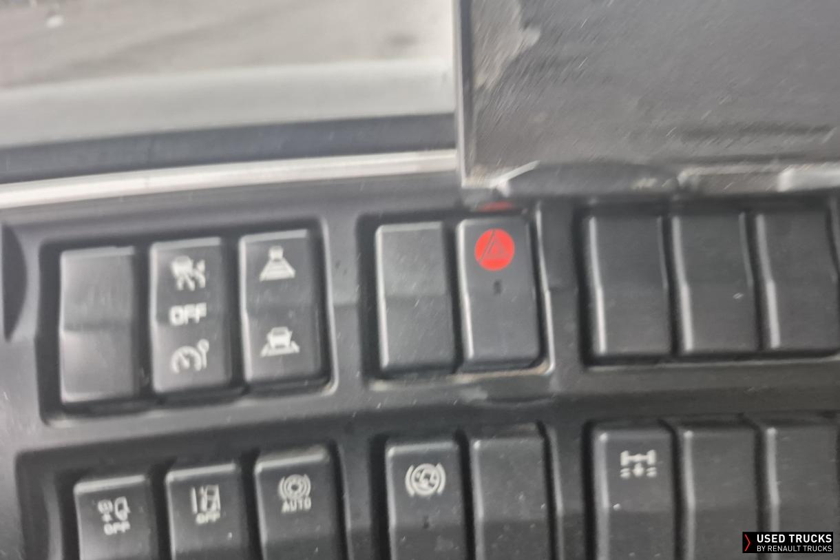 Renault Trucks D 210