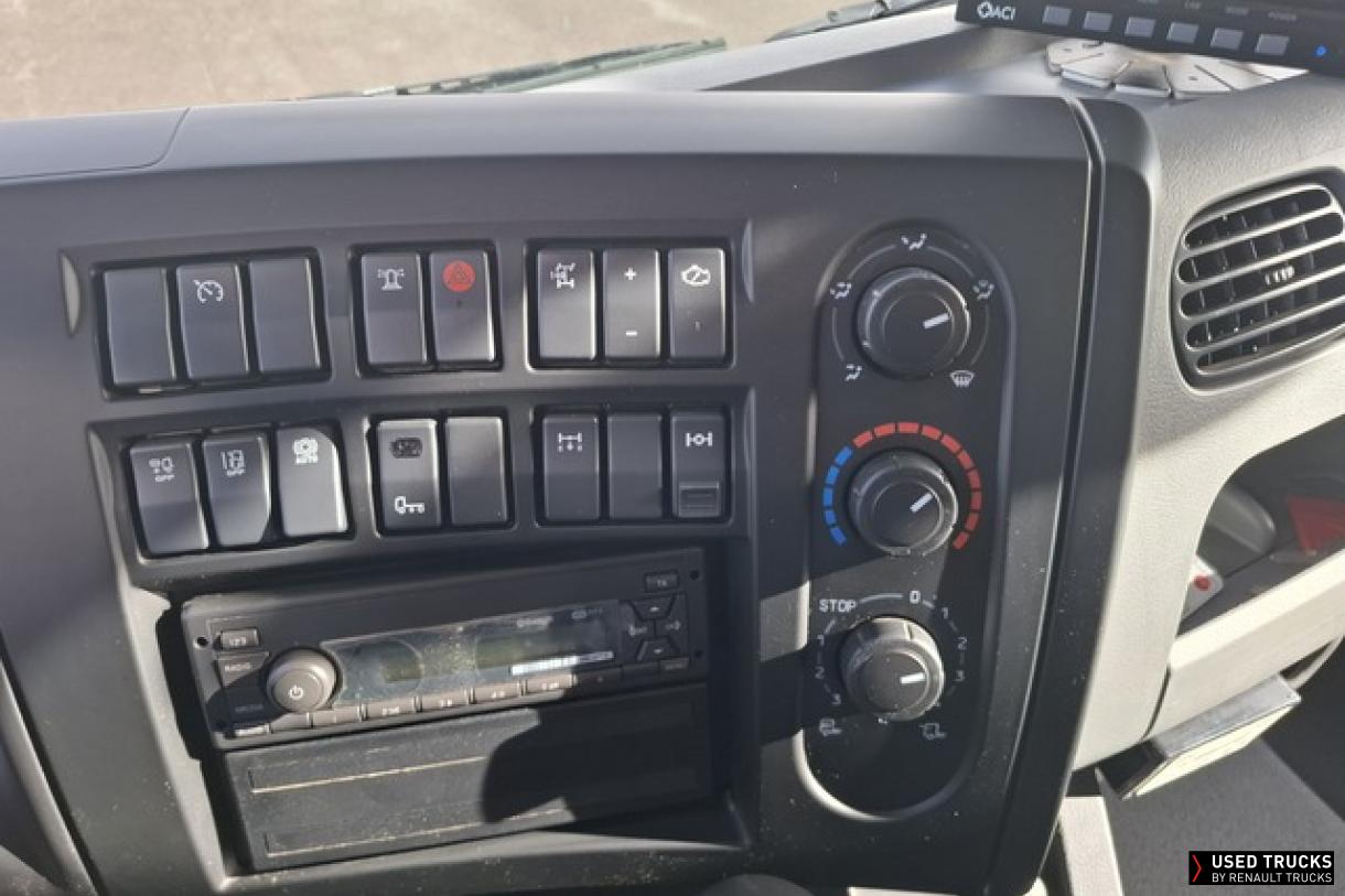 Renault Trucks D 210