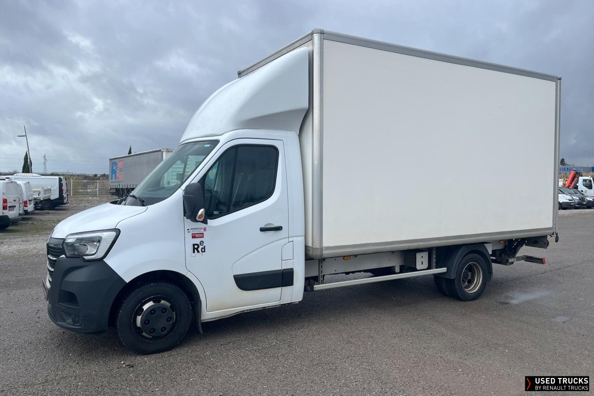 Renault Trucks Master 145
