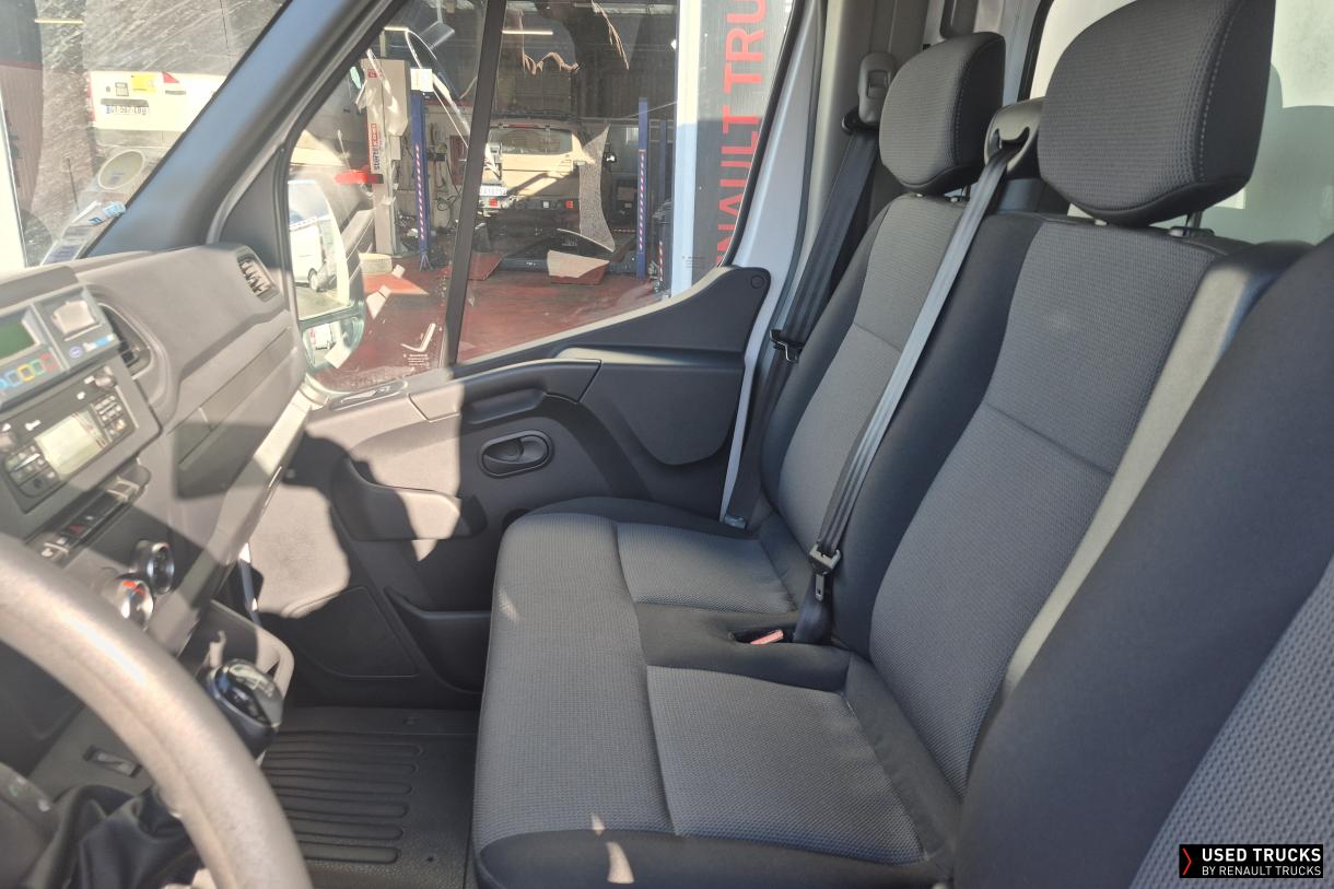 Renault Trucks Master 145