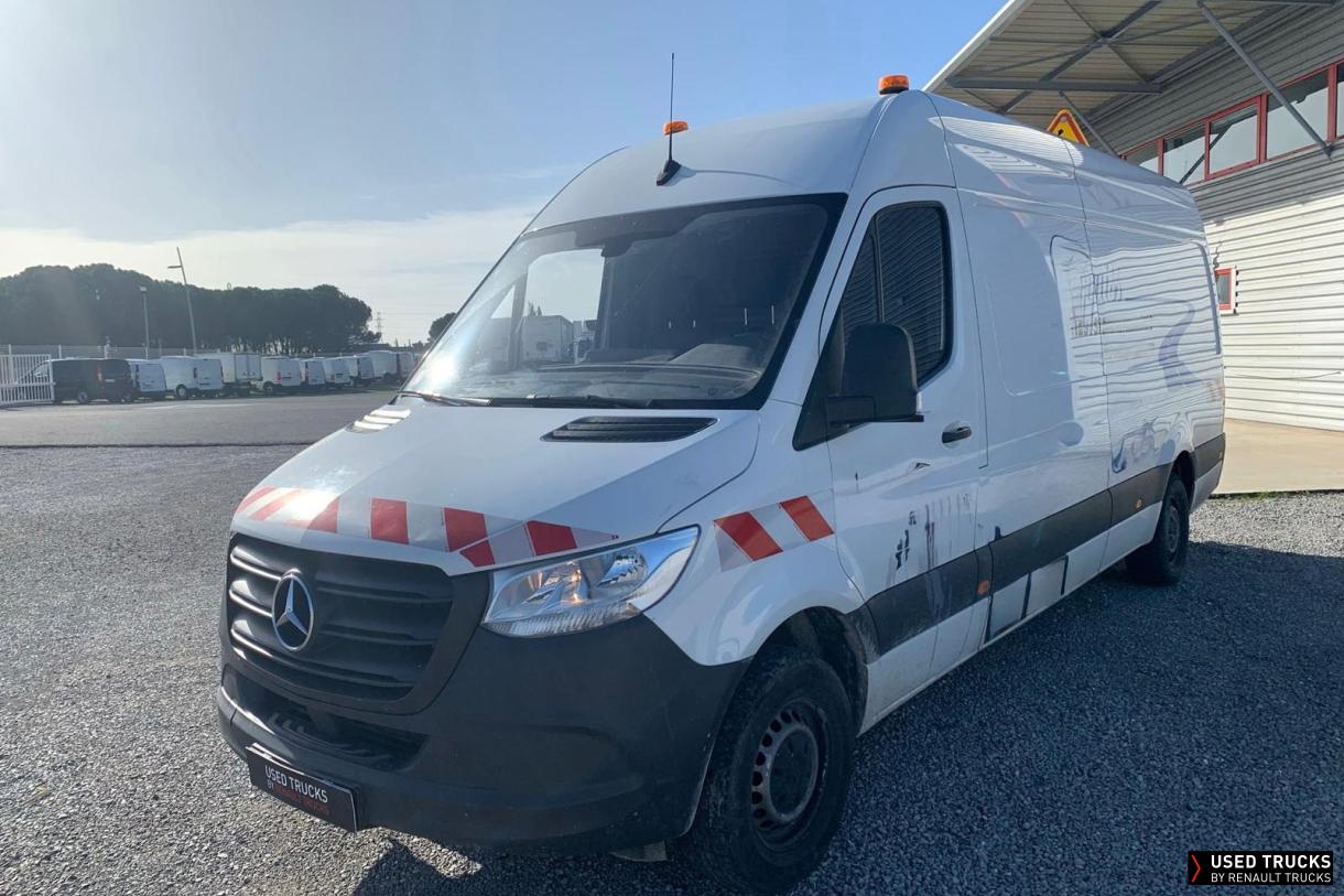 Mercedes-Benz Sprinter 150