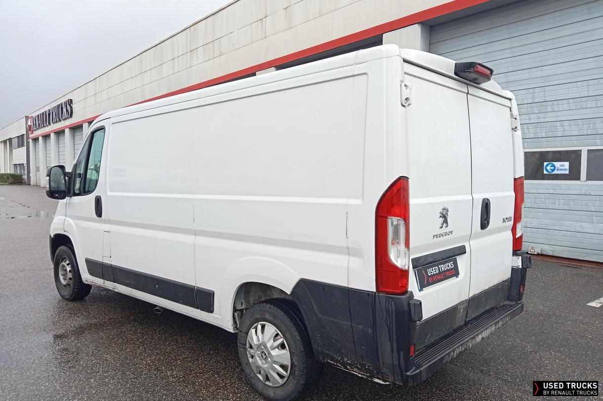 Peugeot Boxer 140