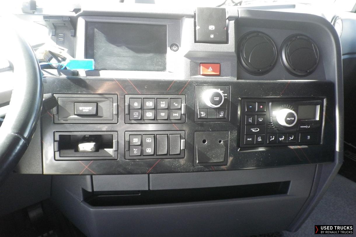 Renault Trucks T 520
